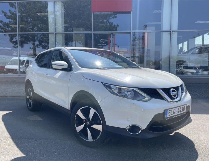 Nissan Qashqai SUV / Terénní 1,2 l 85 kw