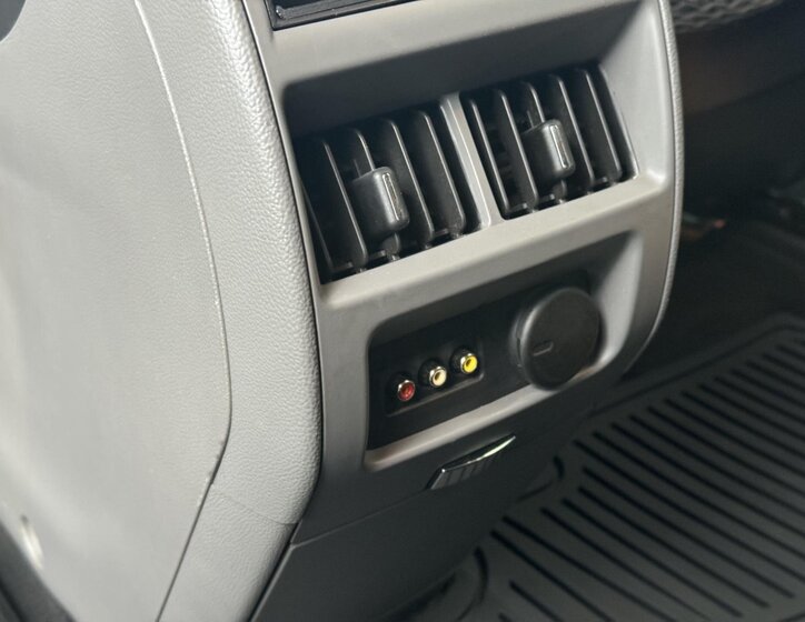 Cadillac SRX SUV 3,0 l 198 kw