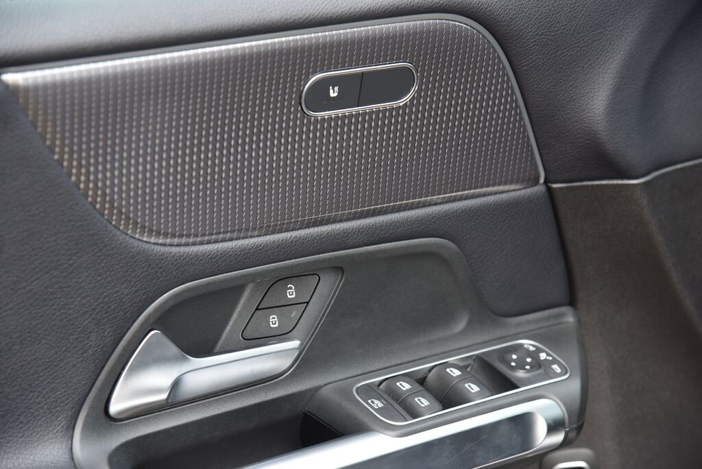 Mercedes-Benz GLB SUV / Terénní 2,0 l 110 kw