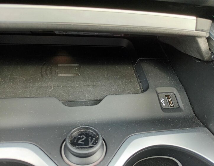 BMW X7 SUV / Terénní 4,4 l 390 kw