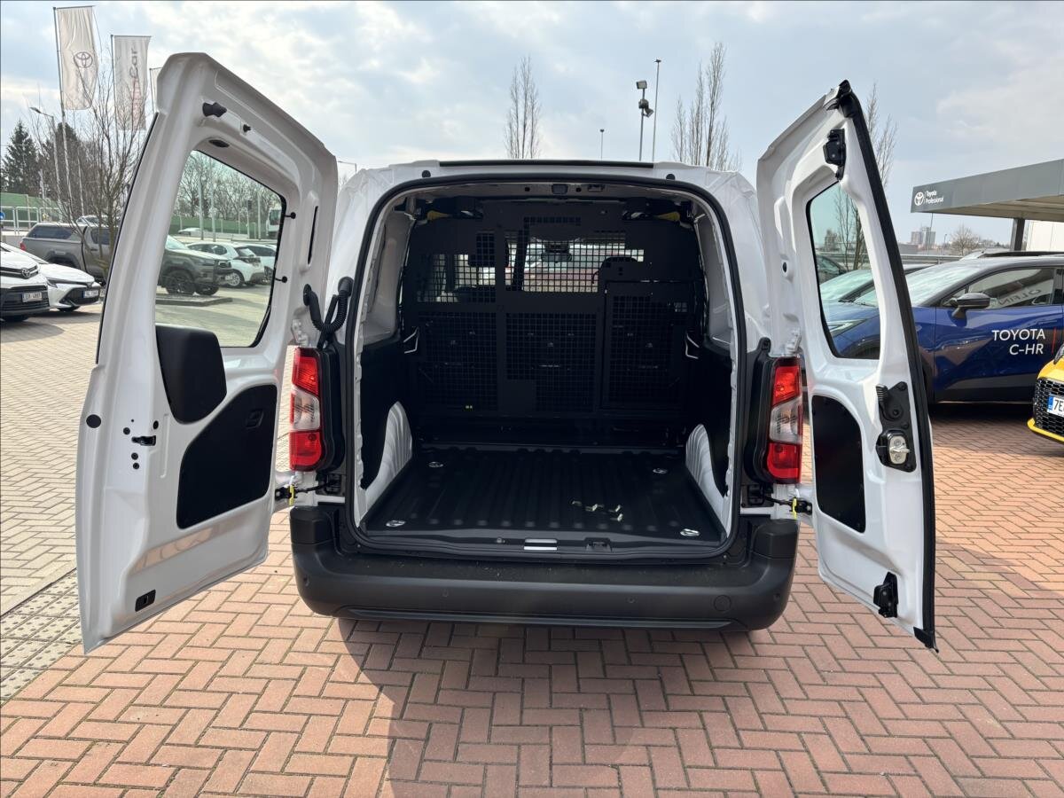 Toyota ProAce Skříň 1,5 l 96 kw