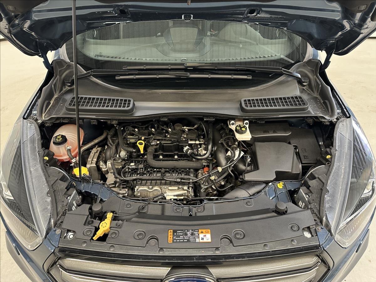 Ford Kuga SUV 1,5 l 110 kw