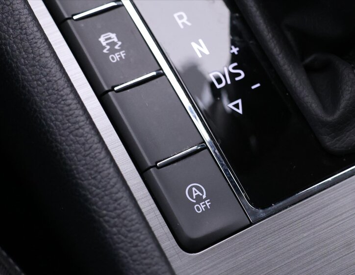 Škoda Superb Liftback 2,0 l 147 kw