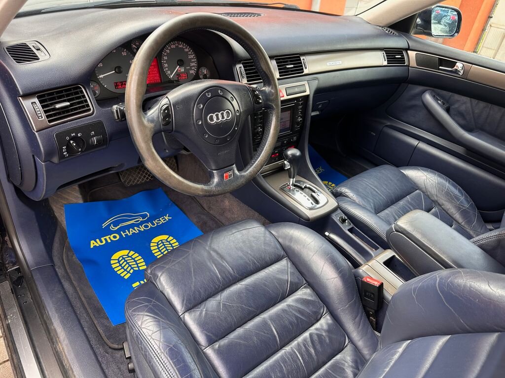 Audi S6 Kombi 4,2 l 220 kw
