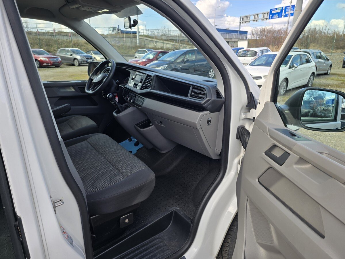Volkswagen Transporter VAN / Minibus 2,0 l 810 kw