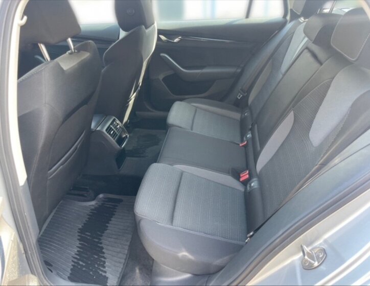 Škoda Octavia Kombi 2,0 l 110 kw