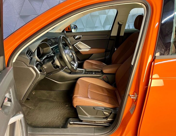 Audi Q3 SUV / Terénní 2,0 l 140 kw