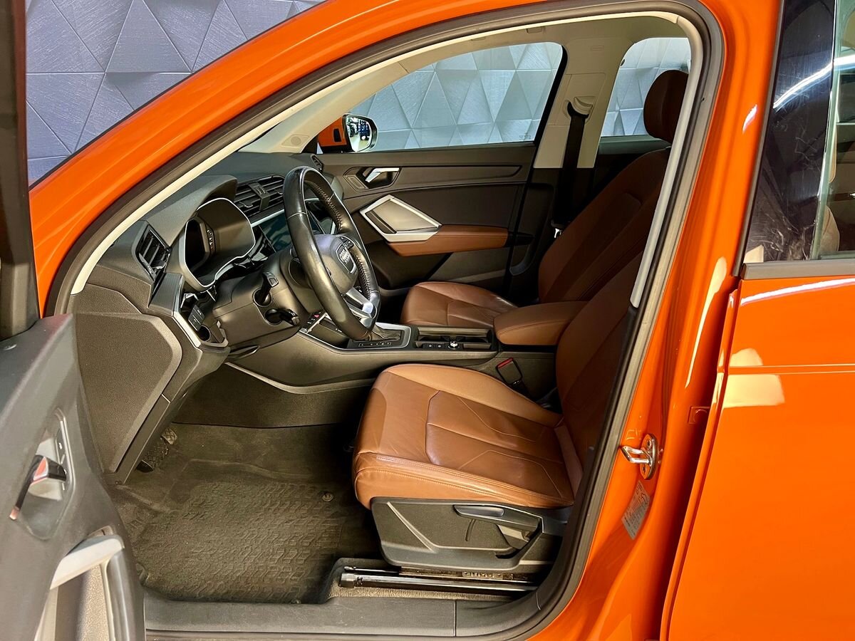 Audi Q3 SUV / Terénní 2,0 l 140 kw