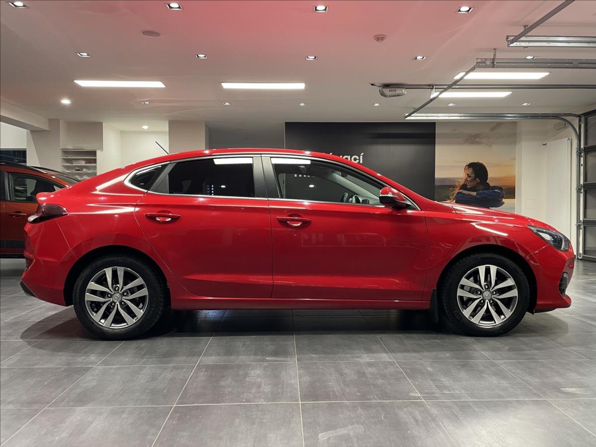 Hyundai i30 Liftback 998,0 88 kw