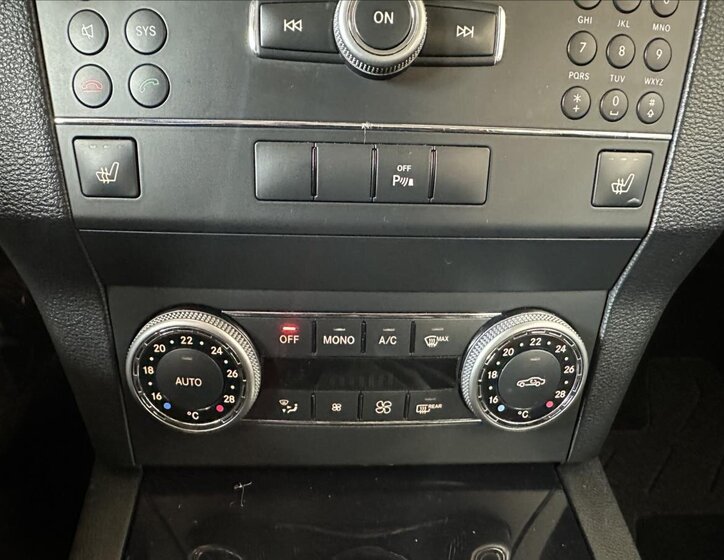 Mercedes-Benz GLK SUV / Terénní 3,0 l 170 kw