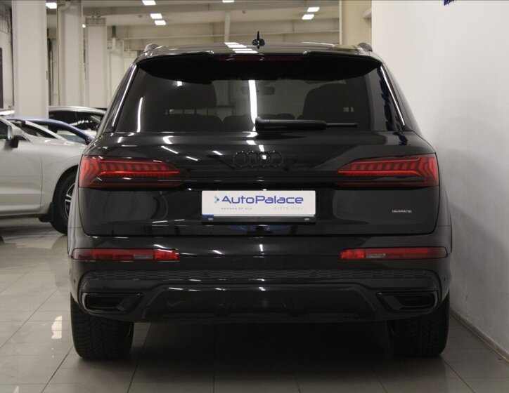 Audi Q7 SUV / Terénní 3,0 l 210 kw