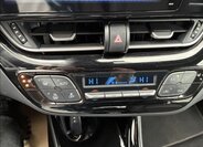 Toyota C-HR SUV 1,2 l 85 kw