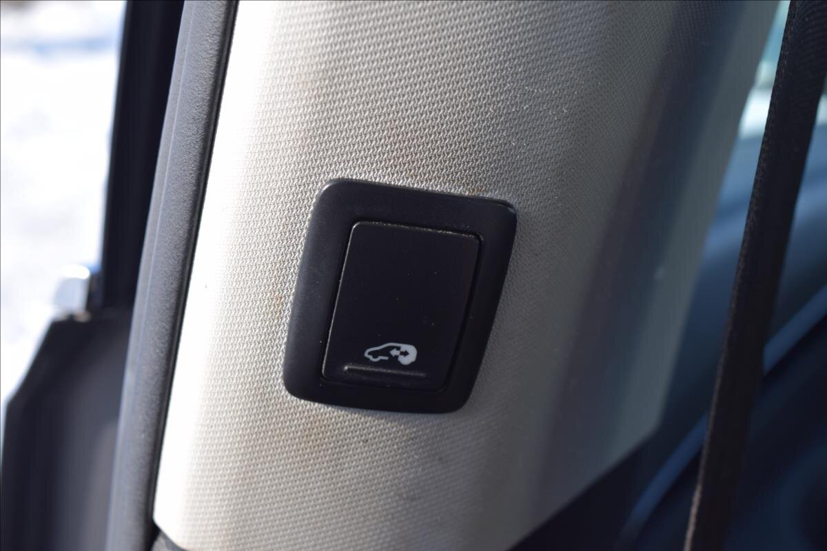 Seat Alhambra Kombi 2,0 l 135 kw