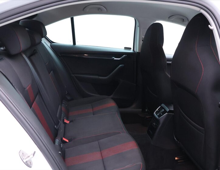 Škoda Octavia Liftback 2,0 l 110 kw