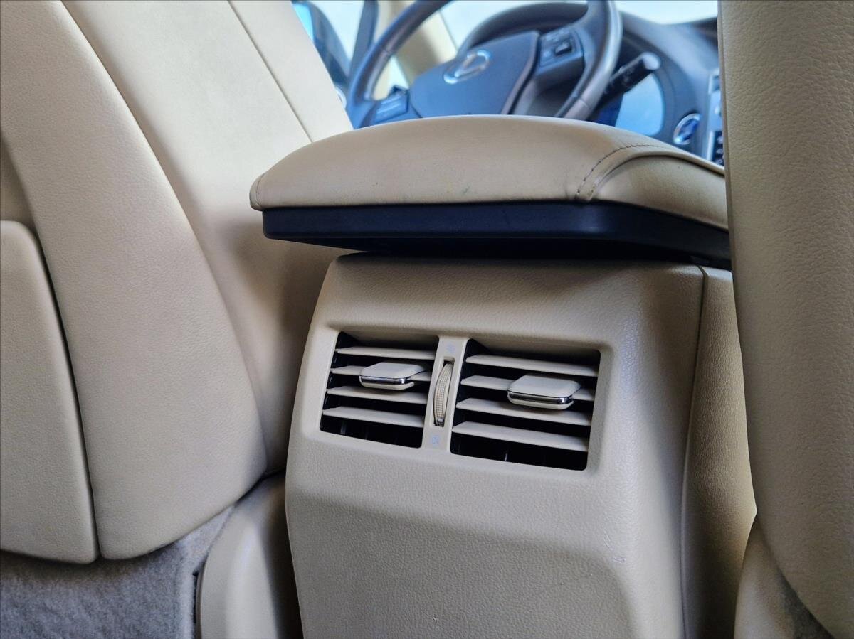 Lexus RX 450h SUV / Terénní 3,5 l 183 kw