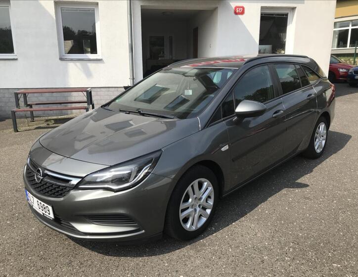 Opel Astra 4