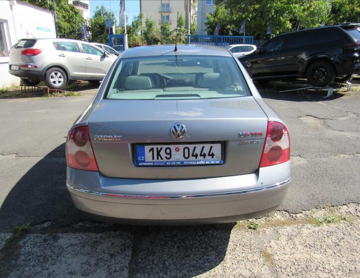 Volkswagen Passat 5