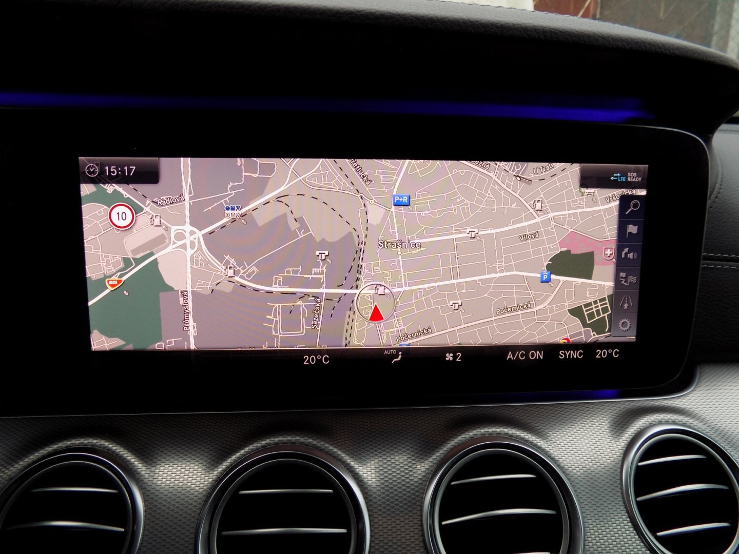 Mercedes-Benz Třídy E Sedan 3,0 l 190 kw