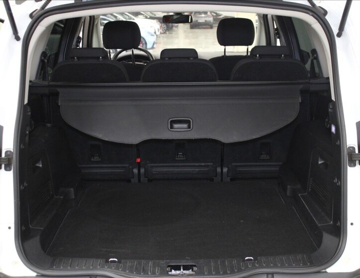 Ford S-MAX MPV 2,0 l 120 kw