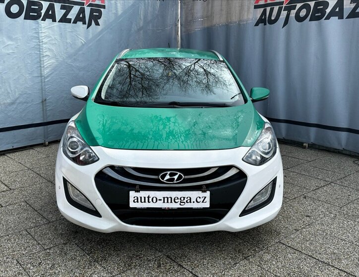 Hyundai i30 Kombi 1,6 l 81 kw