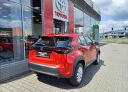 Toyota Yaris Cross 4