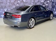 Audi S8 Sedan / Limuzína 4,0 l 382 kw