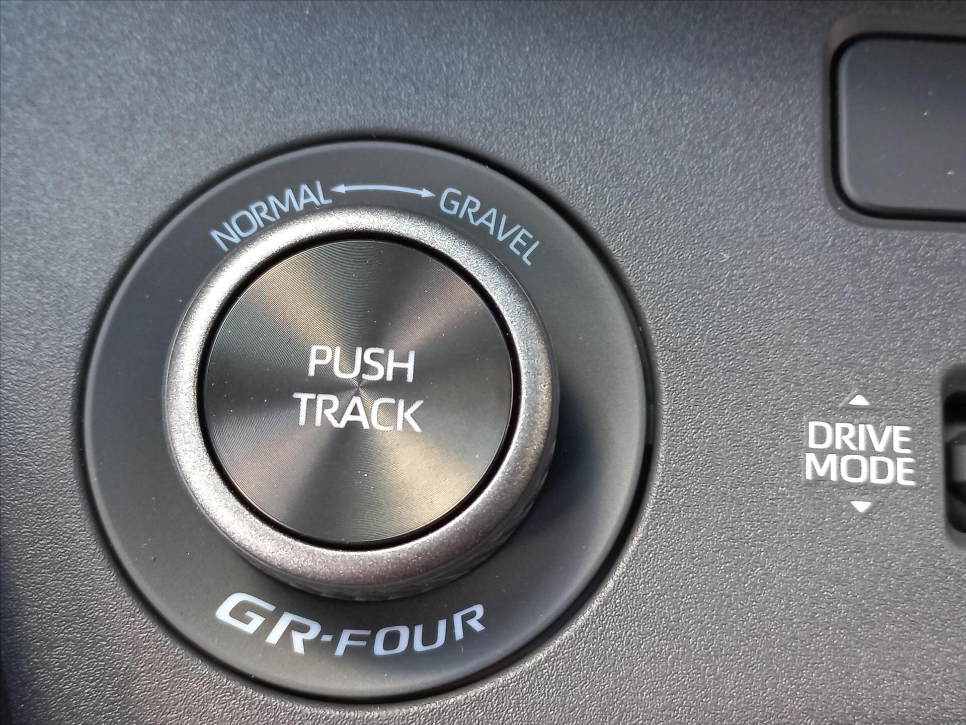 Toyota GR Yaris Hatchback 1,6 l 206 kw