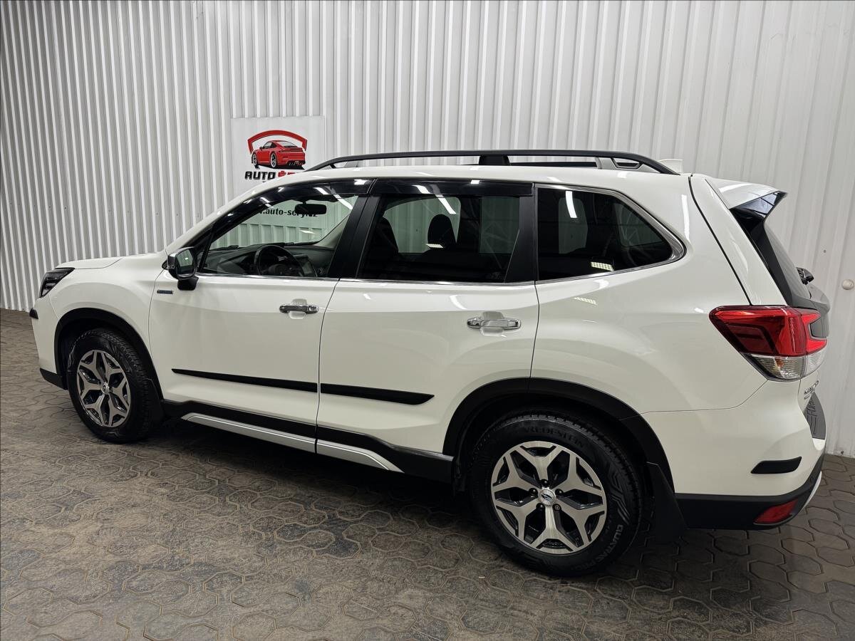 Subaru Forester SUV / Terénní 2,0 l 110 kw