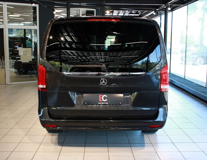 Mercedes-Benz Třídy V 5