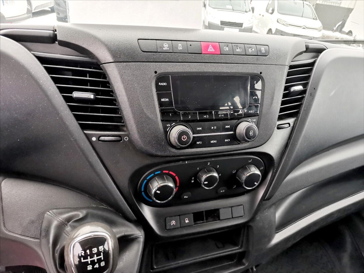 Iveco Daily Sklápěč 2,3 l 100 kw