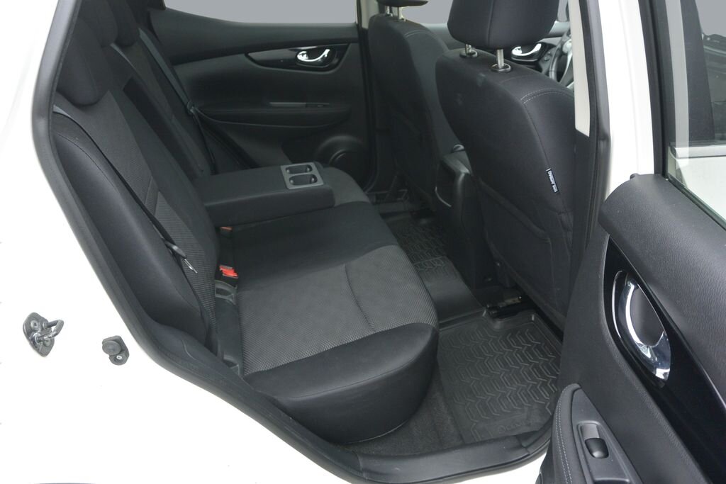 Nissan Qashqai SUV / Terénní 1,2 l 85 kw