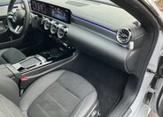 Mercedes-Benz CLA Sedan / Limuzína 2,0 l 110 kw