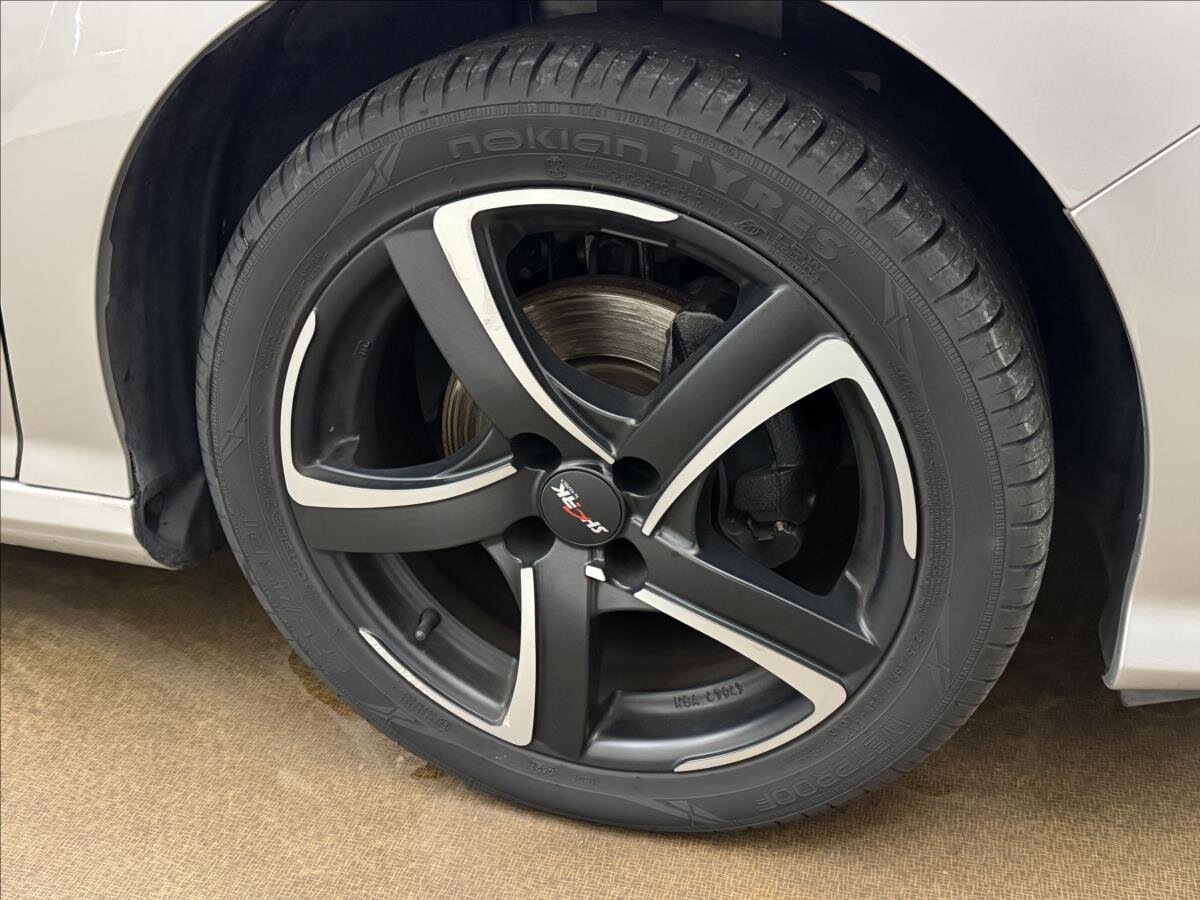 Peugeot 308 Kabriolet 1,6 l 82 kw