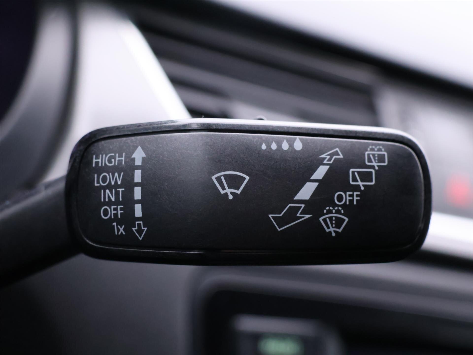 Škoda Rapid Sedan 999,0 81 kw