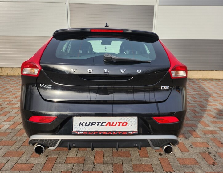 Volvo V40 5