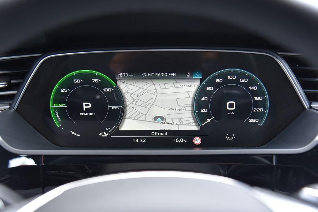 Audi e-tron SUV 0,0 300 kw