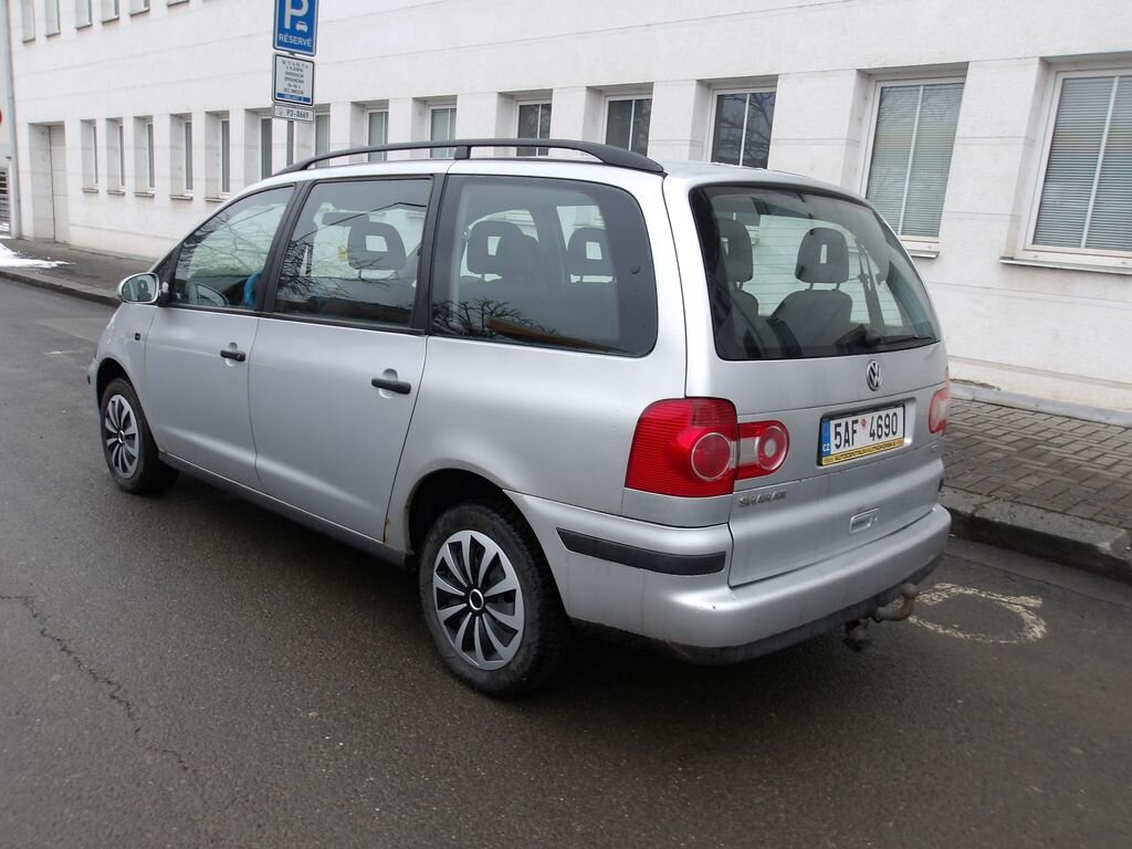 Volkswagen Sharan Kombi 1,9 l 85 kw