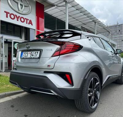 Toyota C-HR 3