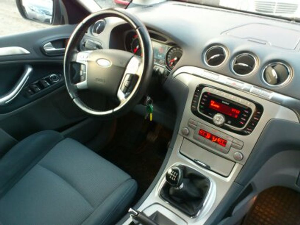 Ford S-MAX MPV 1,8 l 92 kw