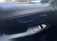 Mercedes-Benz Vito 19
