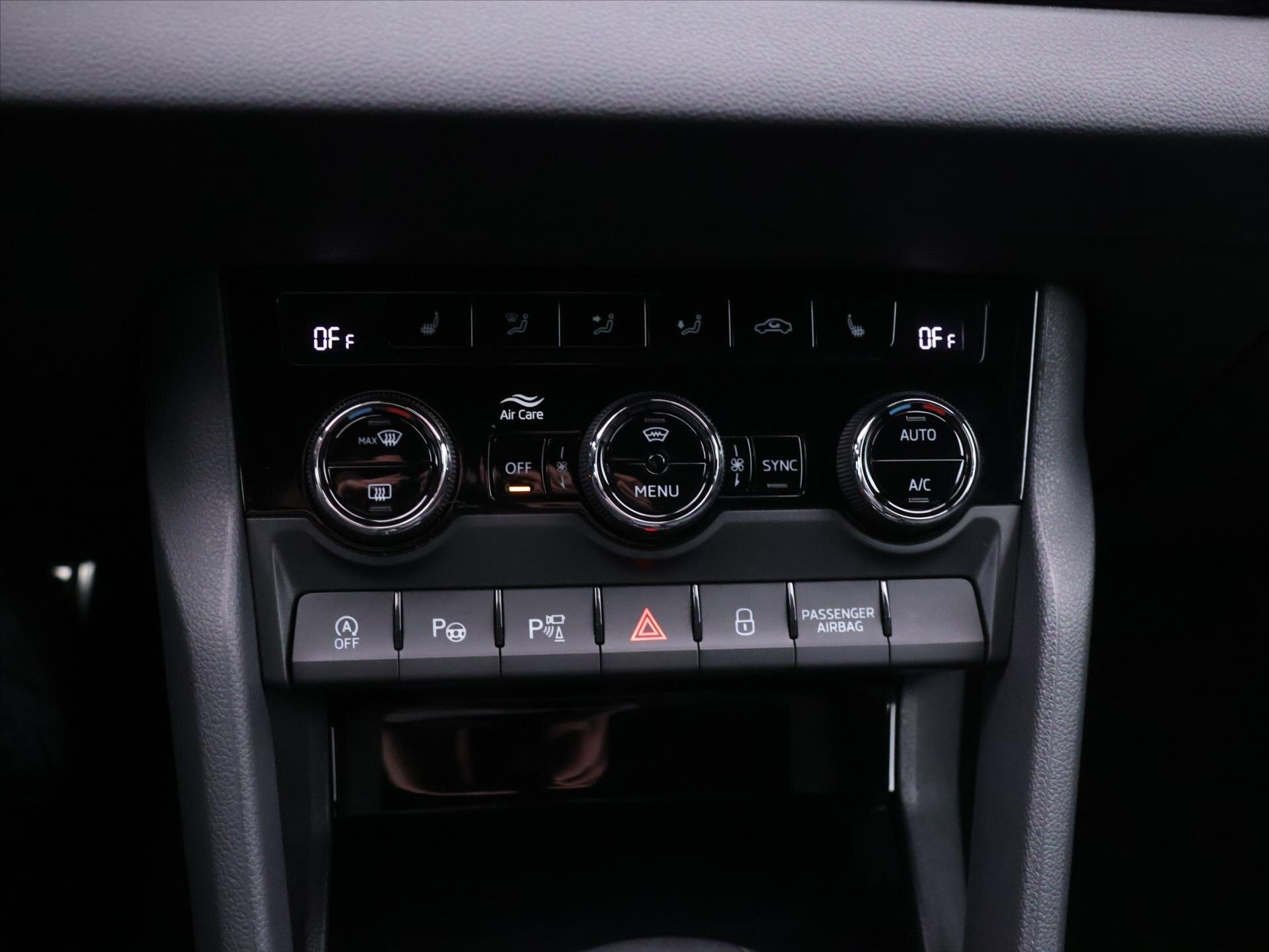 Škoda Karoq SUV / Terénní 2,0 l 110 kw