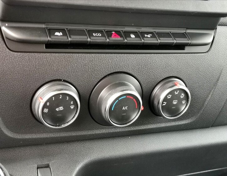 Renault Master Ostatní 2,3 l 100 kw