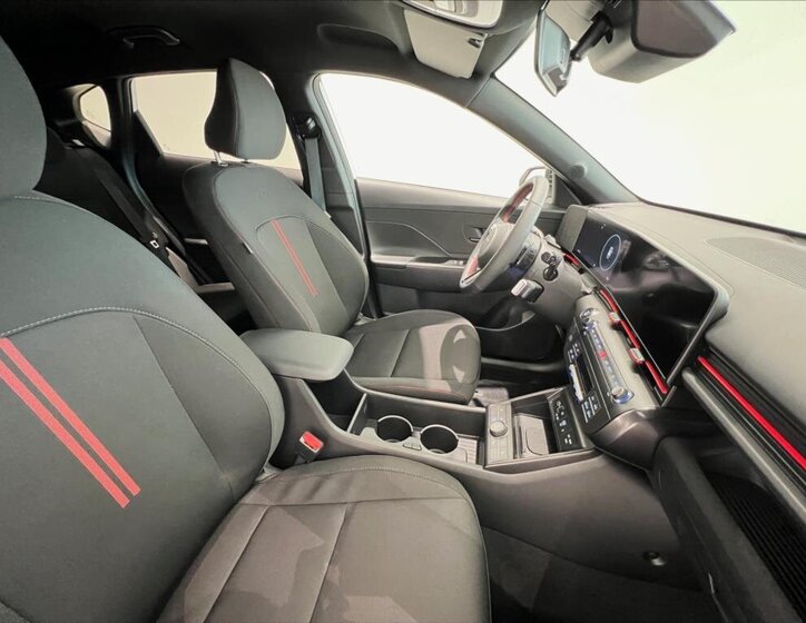 Hyundai Kona SUV 1,6 l 110 kw