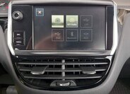 Peugeot 208 Hatchback 1,2 l 60 kw