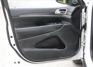 Jeep Grand Cherokee 14