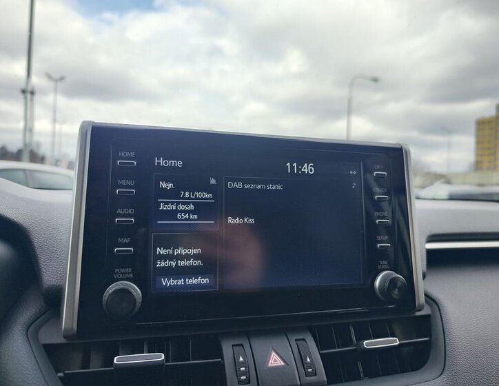 Toyota RAV4 SUV / Terénní 2,0 l 129 kw