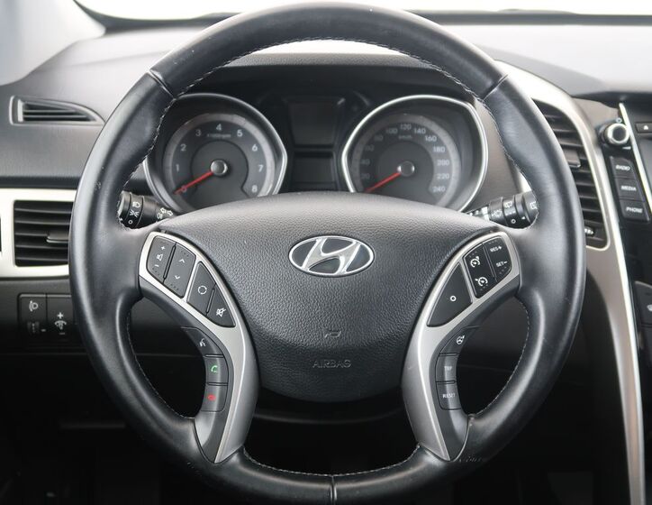 Hyundai i30 15