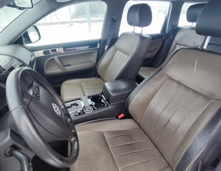 Volkswagen Touareg SUV 0,0 0