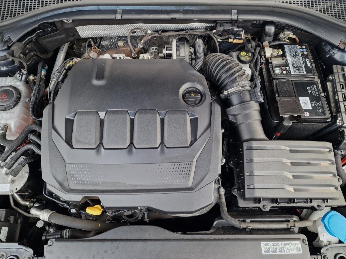 Škoda Superb Kombi 2,0 l 110 kw