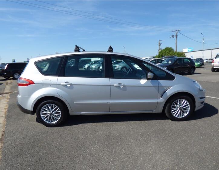 Ford S-MAX 2